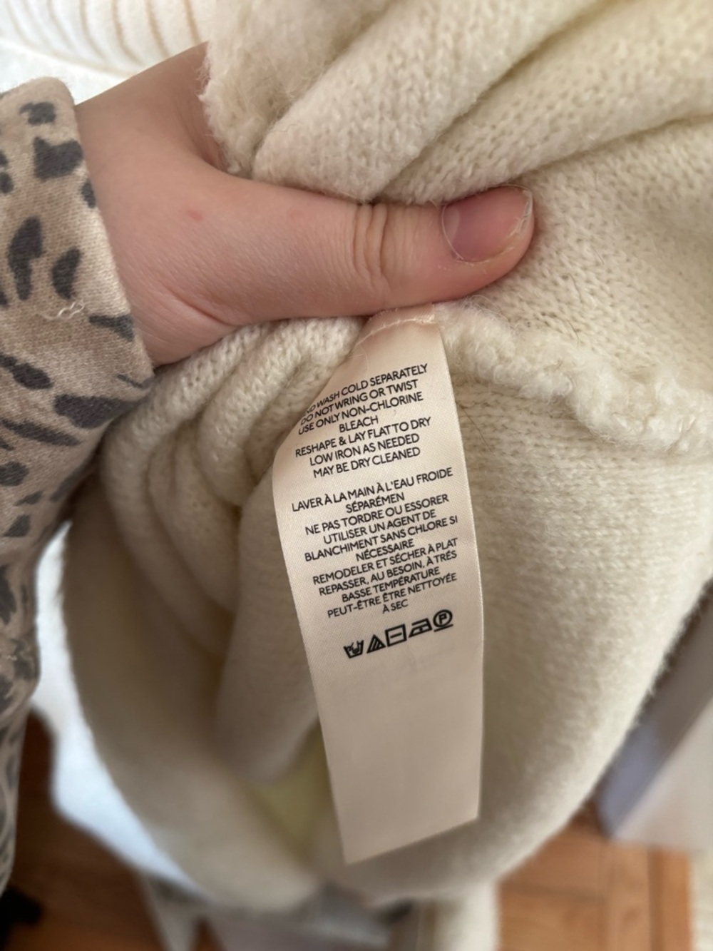Free People Milo Turtleneck Sweater NWT - Picture 6 of 7